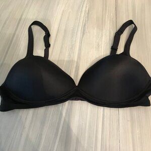 Warners  Ladies Black Bra Size 38B